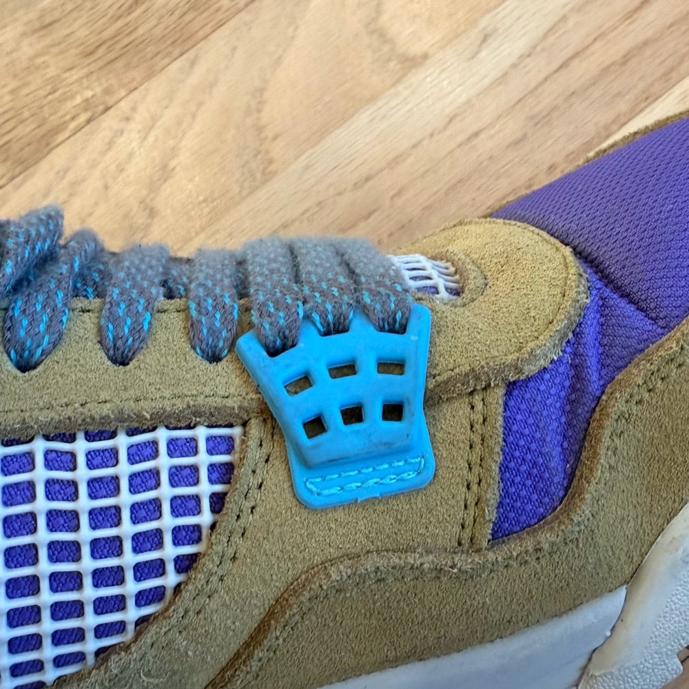 Jordan 4 Retro SP
30th Anniversary Union Desert Moss
Box and wrapping paper. - Picture 12 of 16